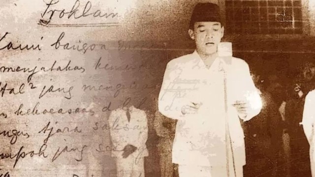 Fakta Teks Proklamasi Kemerdekaan Republik Indonesia, Ada 2 Versi, Soekarno-Hatta Bacakan versi Mana?