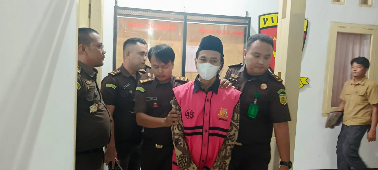 Mantan Anggota DPRD Kaur dan Bendahara Ditahan Kasus Korupsi Perjalanan Dinas Tahun 2023