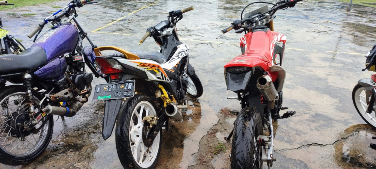 8 Sepeda Motor Knalpot Brong Pelajar Ditertibkan