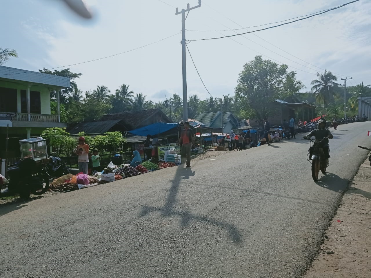 Pasar Mingguan Hidup, Ekonomi Mulai Membaik