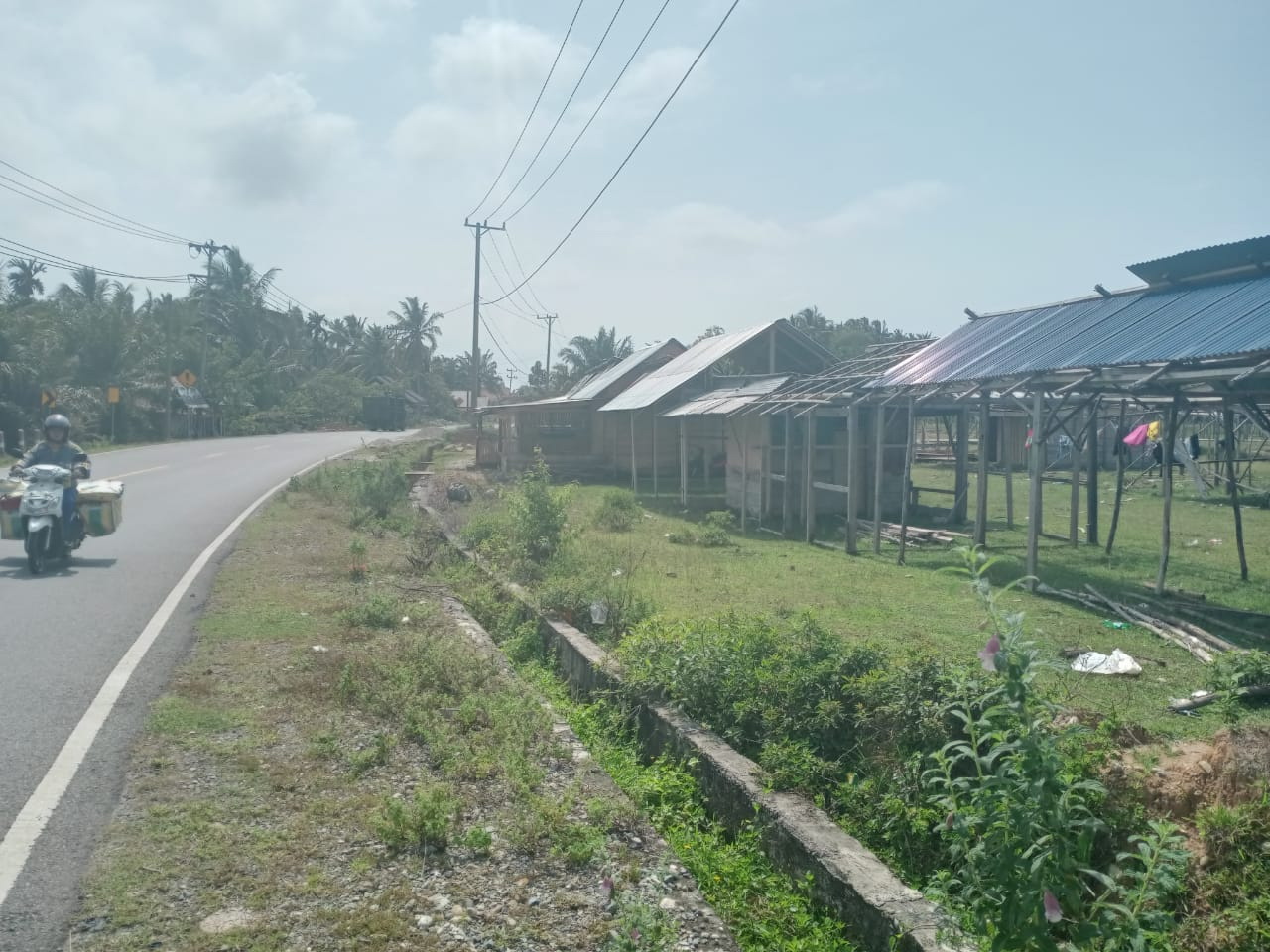 Terganjal Izin, Pasar Sulauwangi Vakum