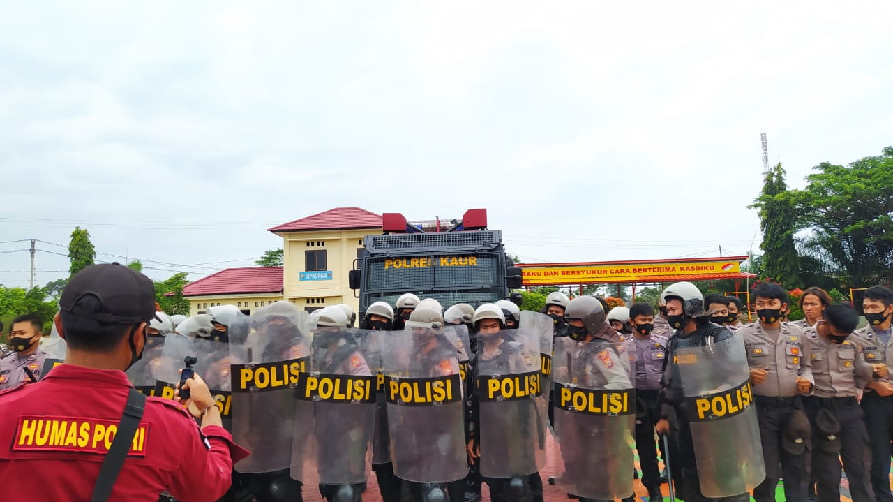 Dalmas Polres Kaur Latihan Tingkatkan Insting