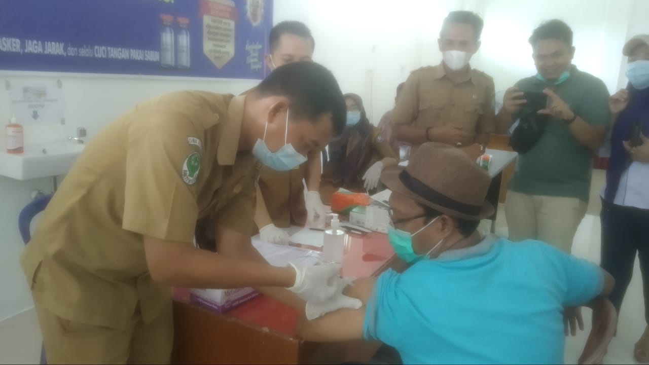 Penerima Vaksin Covid-19 Harus Sehat