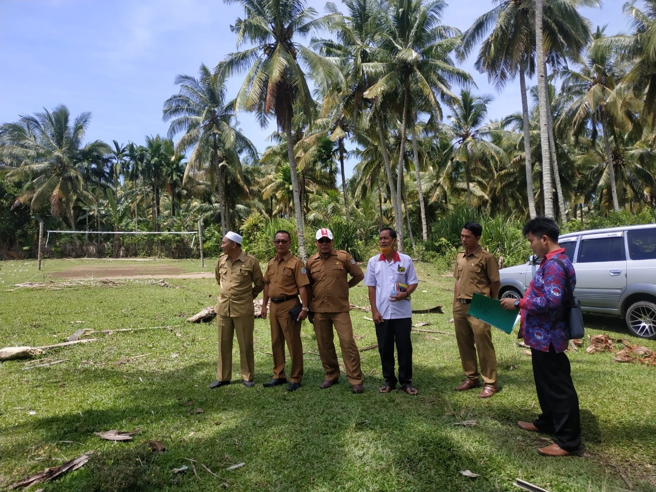 Program Pemprov, Tribun 3 Lapangan Bola Dibangun