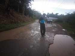 Sesalkan Jalan Senuling Tidak Dapat Perhatian