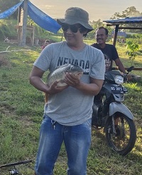 Ujang dan Kang Uyan Memimpin, Penyisihan Lomba Mancing Sengit