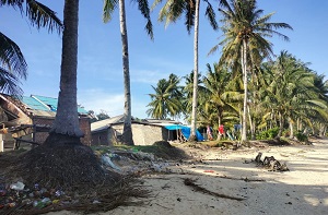 Abrasi Pantai Tinggal 5 Meter ke Pemukiman