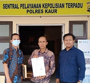 Dilaporkan Pakai Ijazah Palsu, Kades Lapor Balik