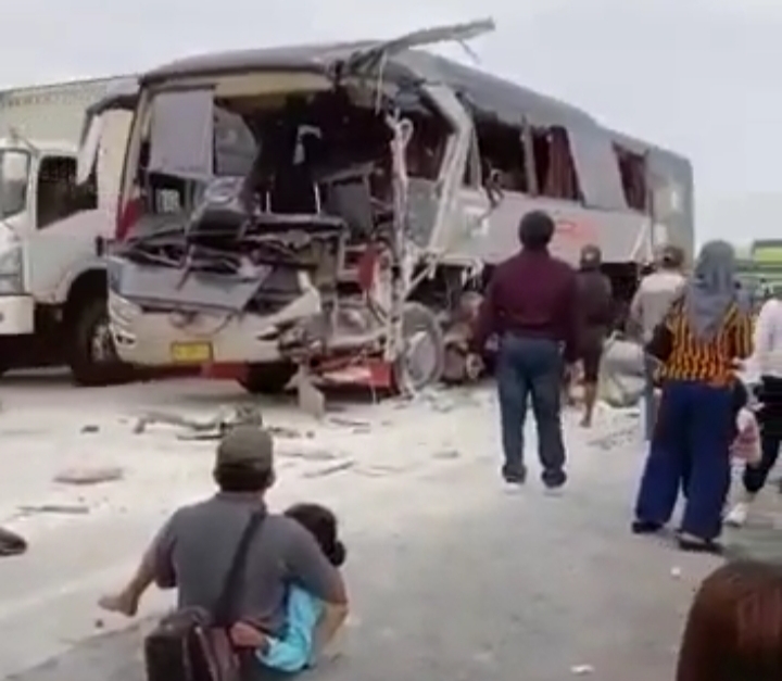 Bus SAN Laka Lantas di Tol Lampung, Ada Korban Jiwa