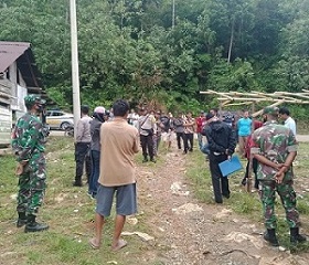 Pedagang di Pasar Rabu Diberhentikan Berjualan