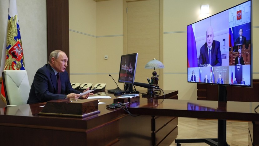 Vladimir Putin Menilai secara Positif Situasi Perekonomian Rusia