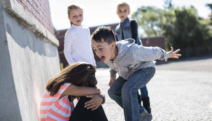 5 Strategi Self-Defense Melawan Bullying yang Harus Diajarkan kepada Anak 
