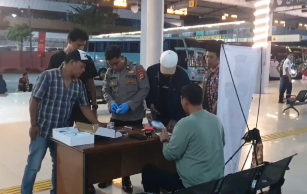 Tes Urine di Terminal Merak, Dua Sopir Bus AKAP Terindikasi Konsumsi Narkoba