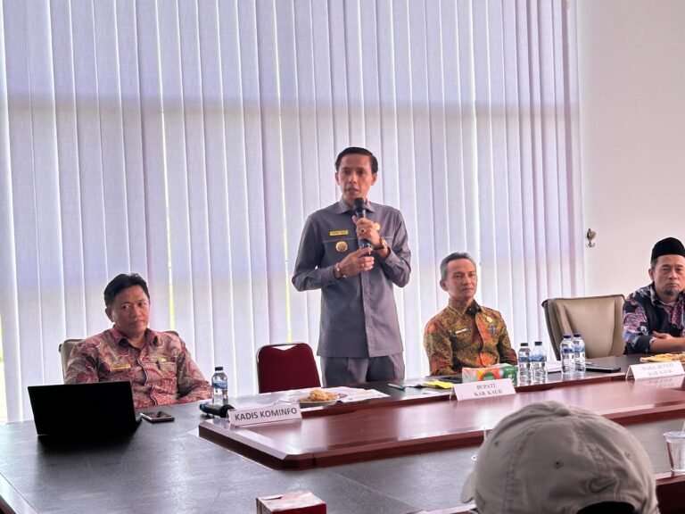 Bupati Kaur Gusril Pausi Inisiasi Pertemuan Bersejarah Bersama Awak Media, Samakan Persepsi Bangun Kaur