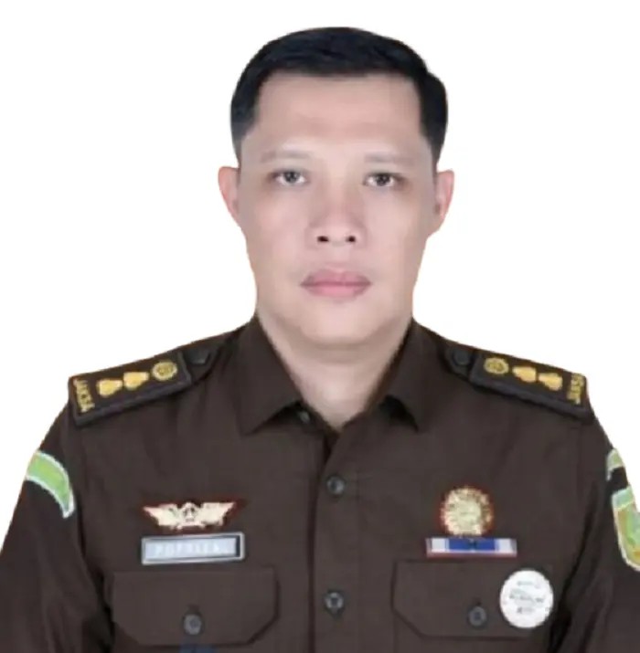 Jejak Karier Cemerlang Dr. Pofrizal, Dari Kejari Kaur ke Kejati Riau