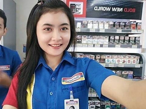 Berminat Kerja di Indomaret, Karyawati Indomaret Wajib Paham 4 Janji Berikut