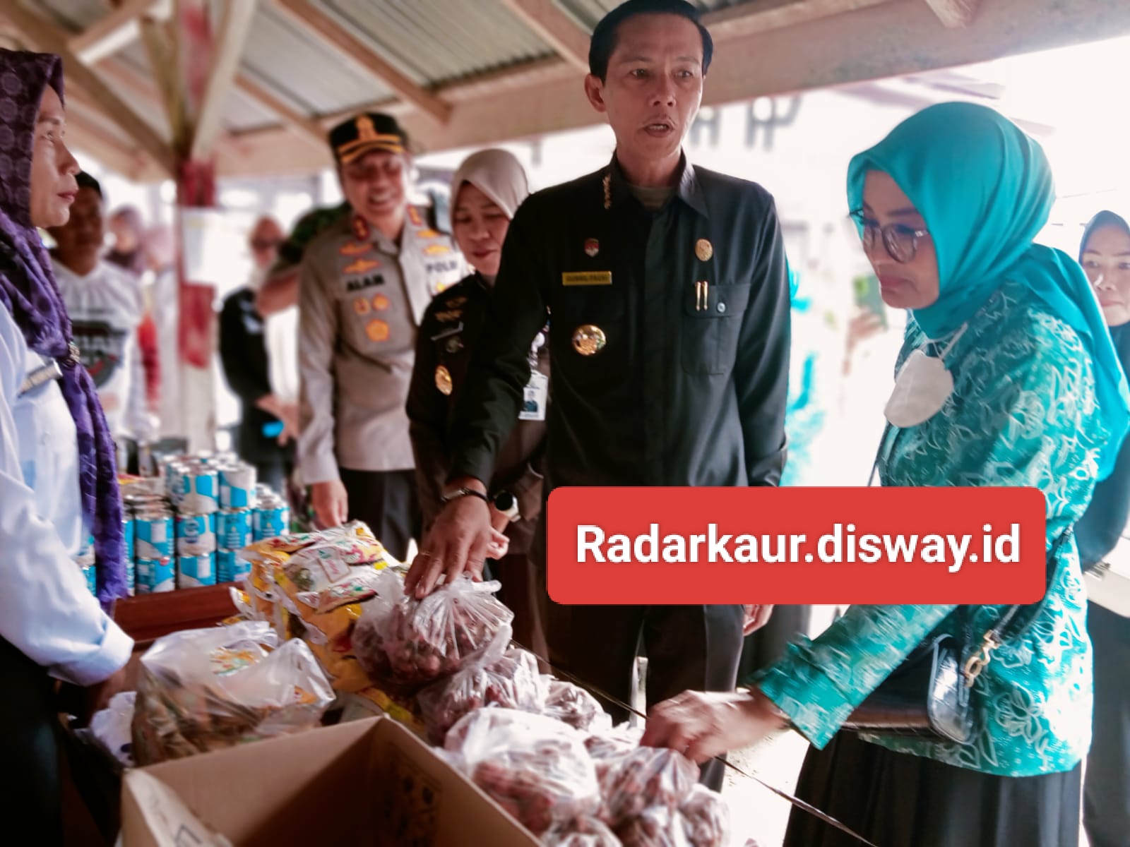 Jaga Kestabilan Harga Bahan Pokok, Pemkab Kaur Gelar Pasar Murah   