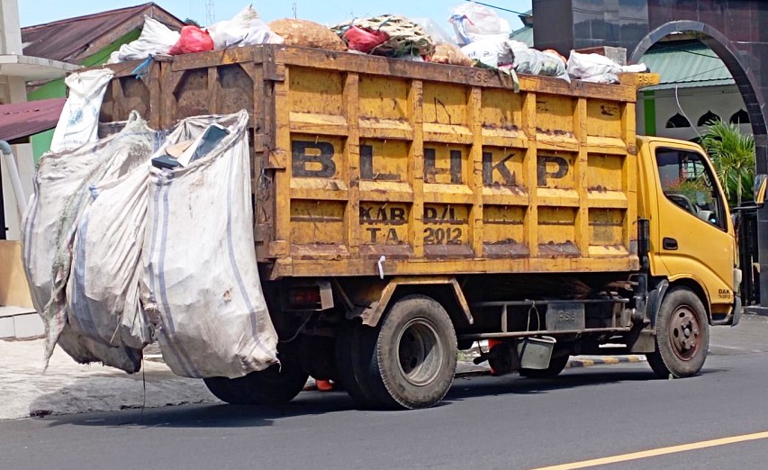 Kabupaten Kaur Darurat Sampah, Anggaran BBM Truk Sampah Masuk DAU Ditentukan, Baru Cair Setelah Lebaran