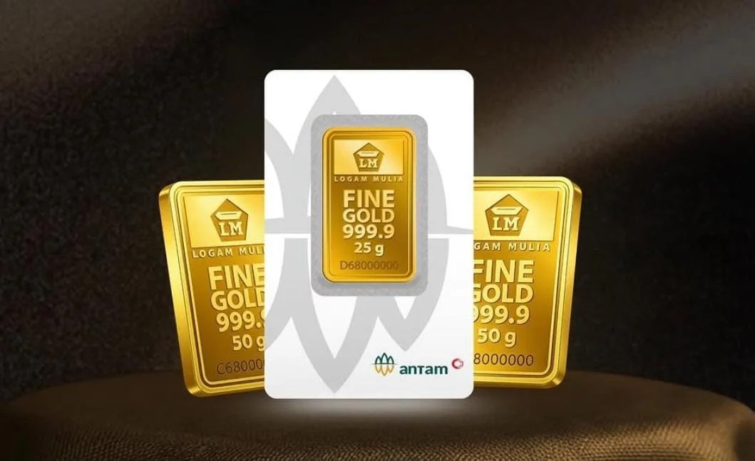 Masih Penuh Tekanan, Harga Emas Balik Menurun Selasa Ini