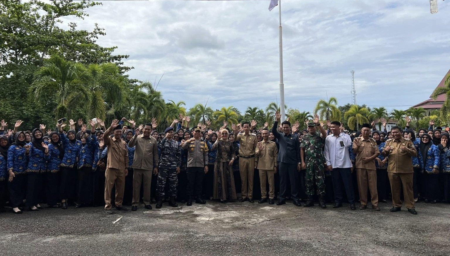 PHK Massal PPPK Mengancam akibat Pembatasan Belanja Pegawai, DPR Ajukan 4 Opsi Berikut