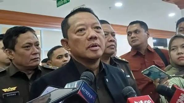Eks Jampidsus Febrie Adriansyah Disebut Telepon Sosok Ini, Bakal Melawan?