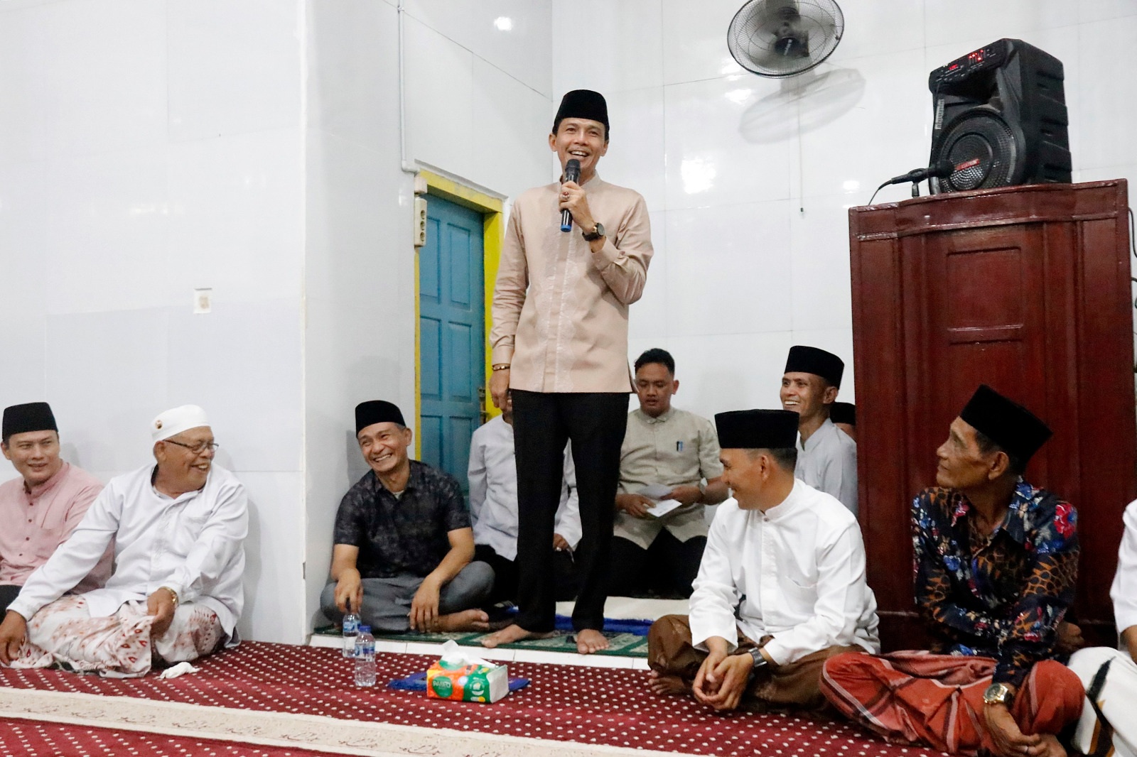 Bupati Gusril Pertahankan Besaran Insentif Pengurus Masjid di Kabupaten Kaur