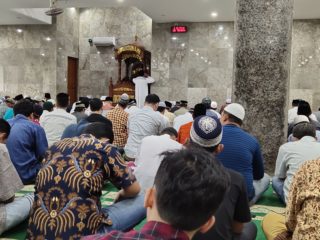 7 Keutamaan Hari Jumat Menurut Al-Qur’an dan Hadist