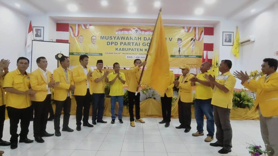 Gusril Pausi Pimpin Golkar Kaur Masa Bakti 2026-2031
