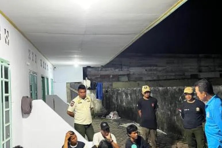 Satpol PP Bengkulu Tegakkan Aturan Jam Malam bagi Pelajar dan Mahasiswa