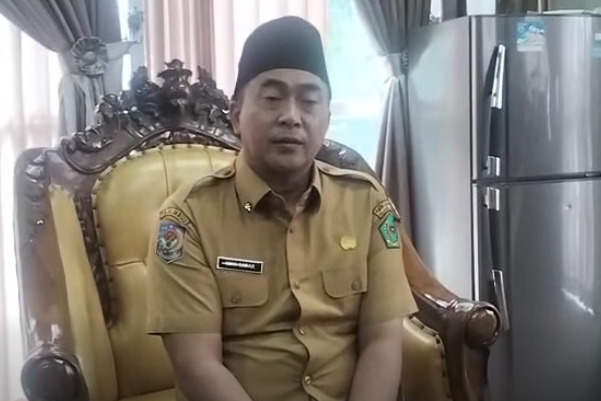 Disebut Ikut Dibawa KPK ke Jakarta, Sekda Rejang Lebong justru Ngantor