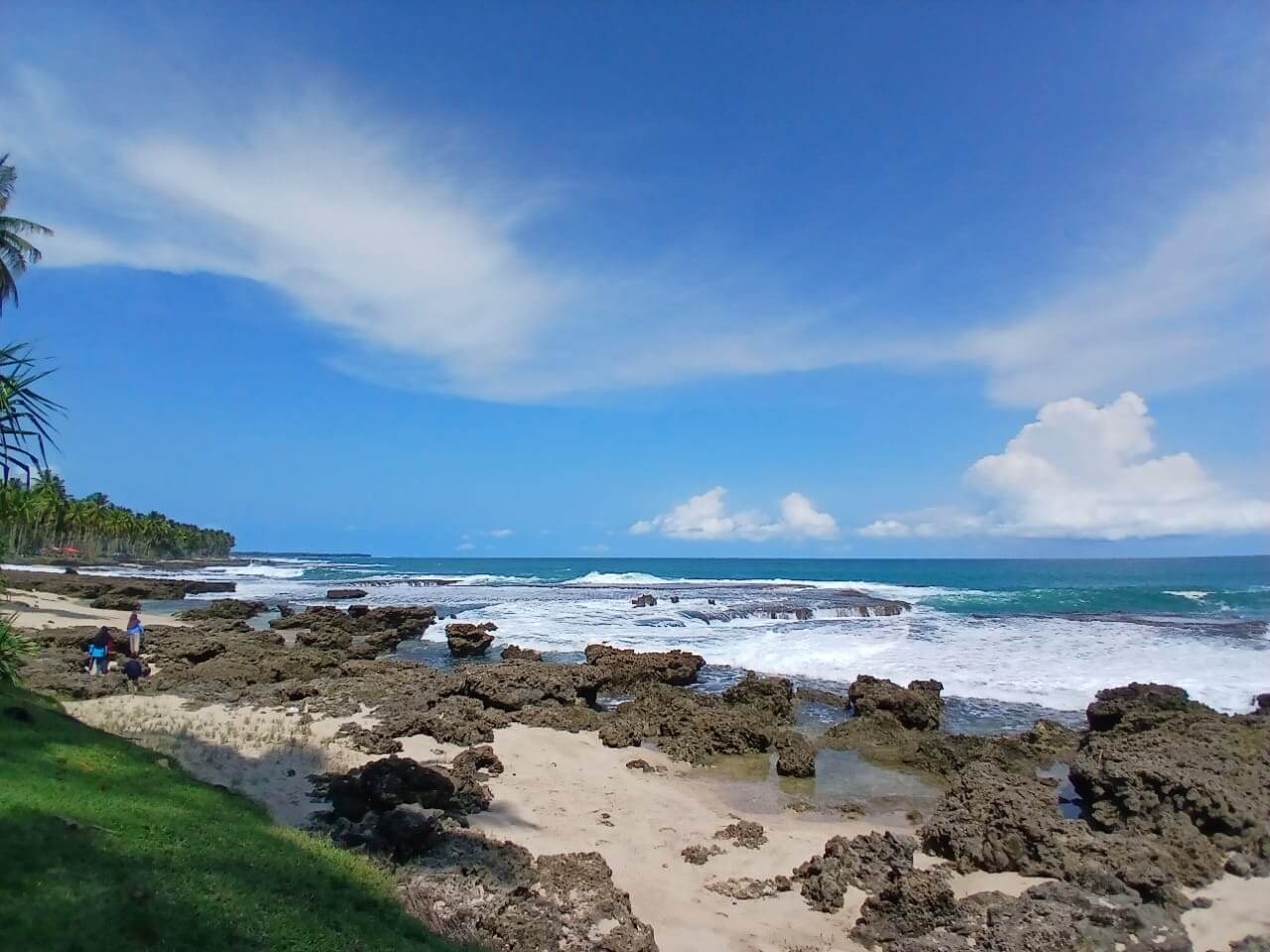 Kabupaten Kaur, Surga Pantai Eksotis di Pesisir Barat Sumatera Bagian Selatan