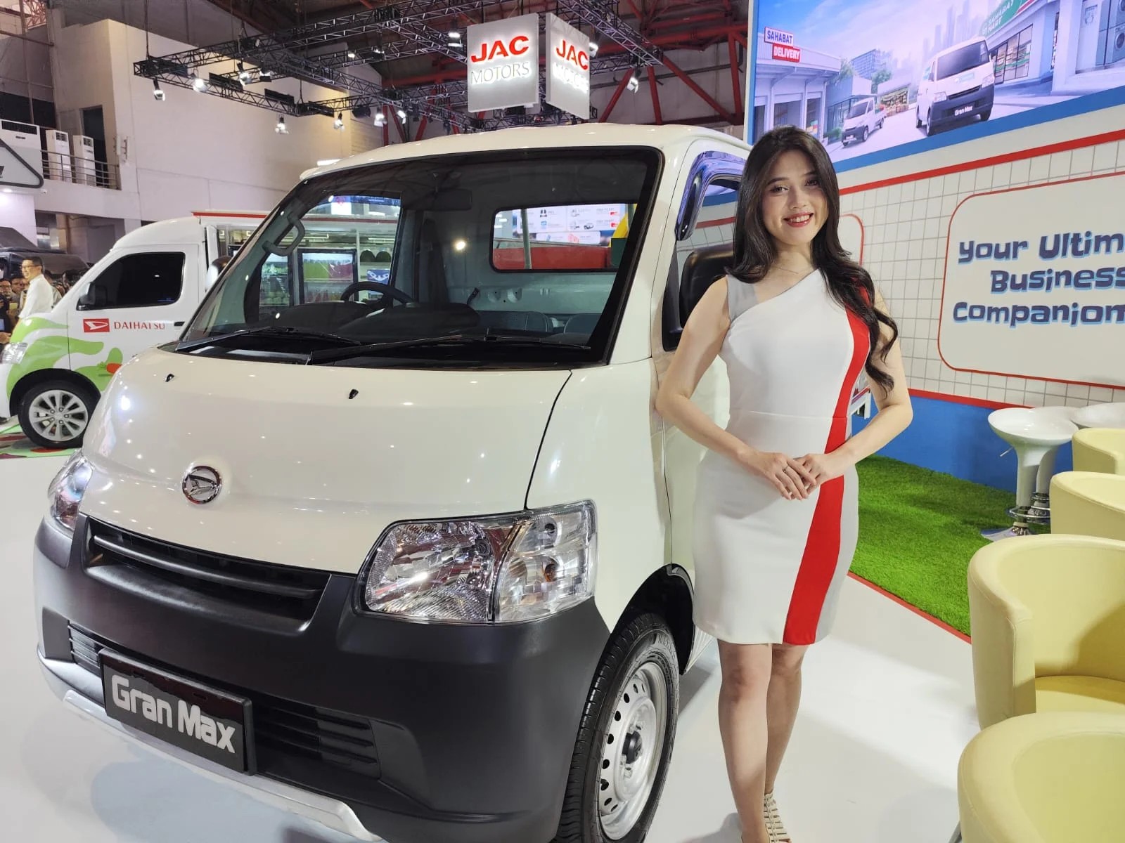 Daihatsu Gran Max Makin Mempesona sebagai Tulang Punggung Bisnis di GIICOMVEC