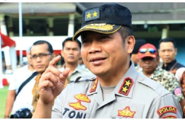 Gantikan Irjen Teddy Minahasa, Ini Sosok Kapolda Jatim Irjen Toni Harmanto