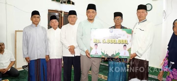 Sekda Kaur Nasrur Rahman Pimpin Safari Ramadhan Pemda di Kecamatan Pagulir
