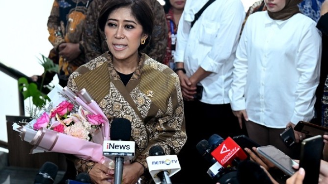 Komdigi Godok Aturan Registrasi Ulang Medsos dengan Nomor HP
