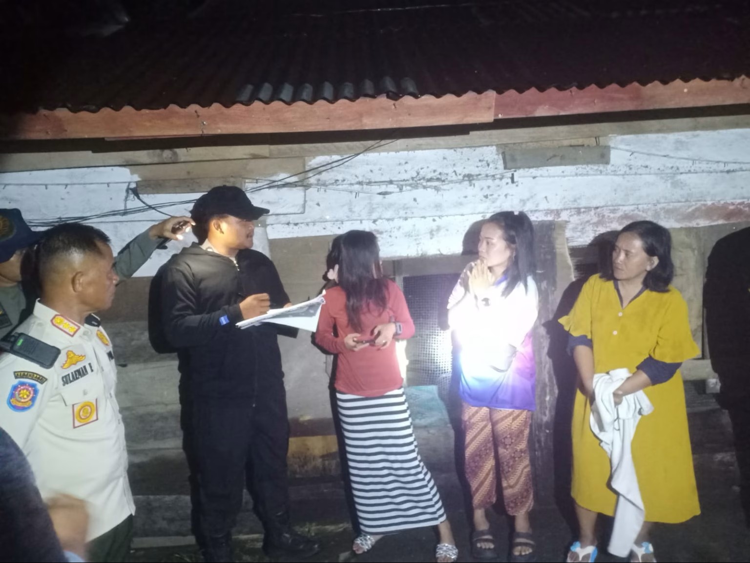 4 Wanita Muda Ditemukan di Warung Hiburan Remang-Remang