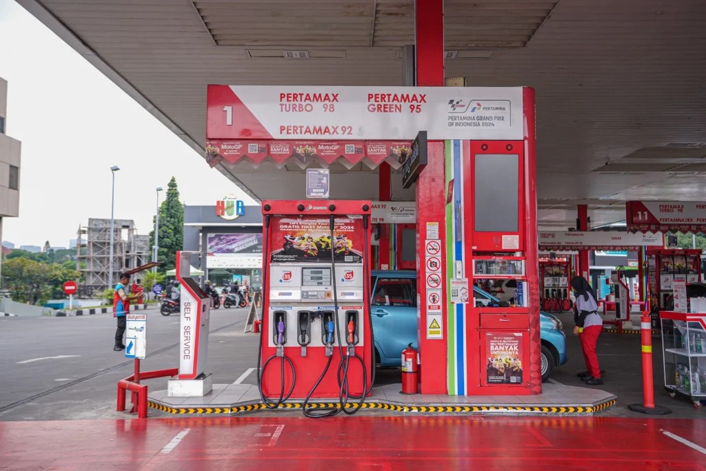 Resmi! Harga BBM Hari Ini 1 Maret 2026, Naik di Semua Provinsi!