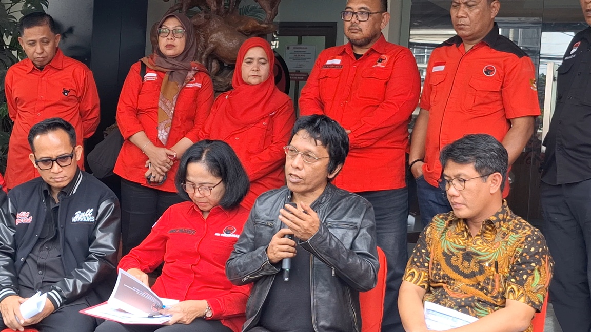 Ketua BEM UGM Diteror Usai Kritik MBG, PDIP: Hentikan, Kata Lawan Kata, Data Lawan Data Bukan dengan Teror!