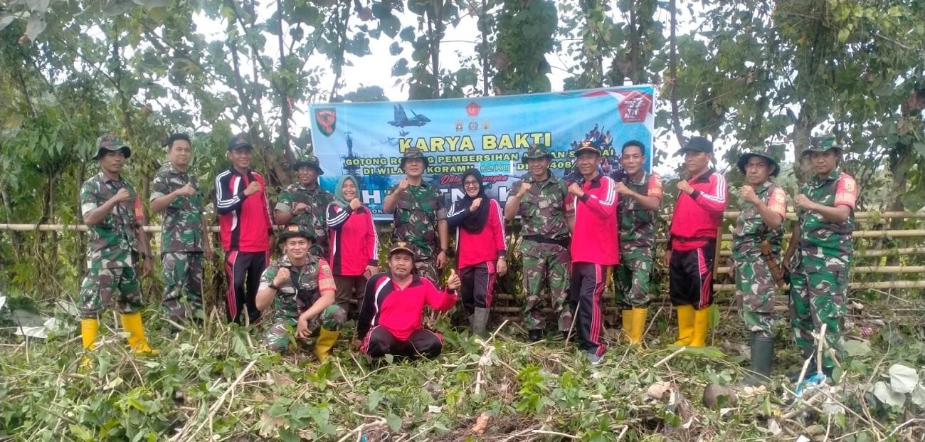 HUT 77 TNI, Koramil 408-02/KU Gelar Karya Bakti