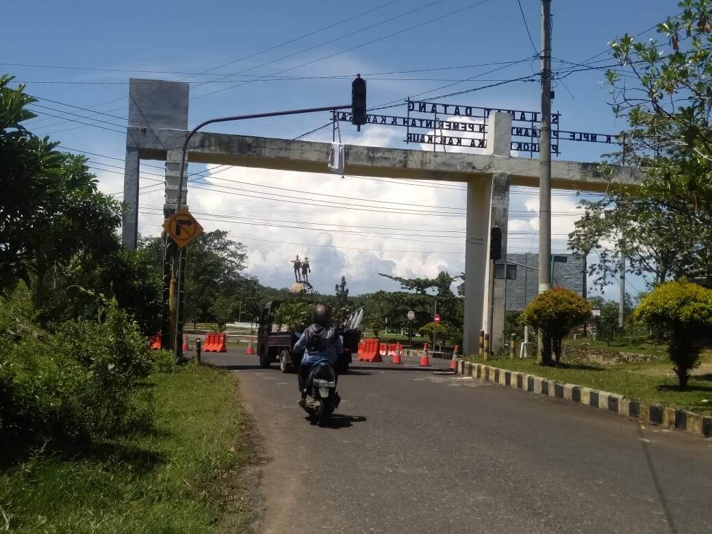 Ratusan Rambu Lalu Lintas Rusak