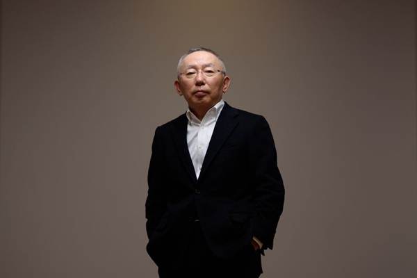 Mengenal Tadashi Yanai, Sang Pendiri UNIQLO, Orang Terkaya di Jepang