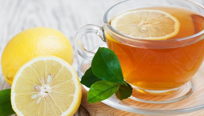 7 Resep Lengkap Teh Lemon Hangat untuk Minuman Sehat Sehari-Hari, Mau Coba yang Mana Dulu Nih?