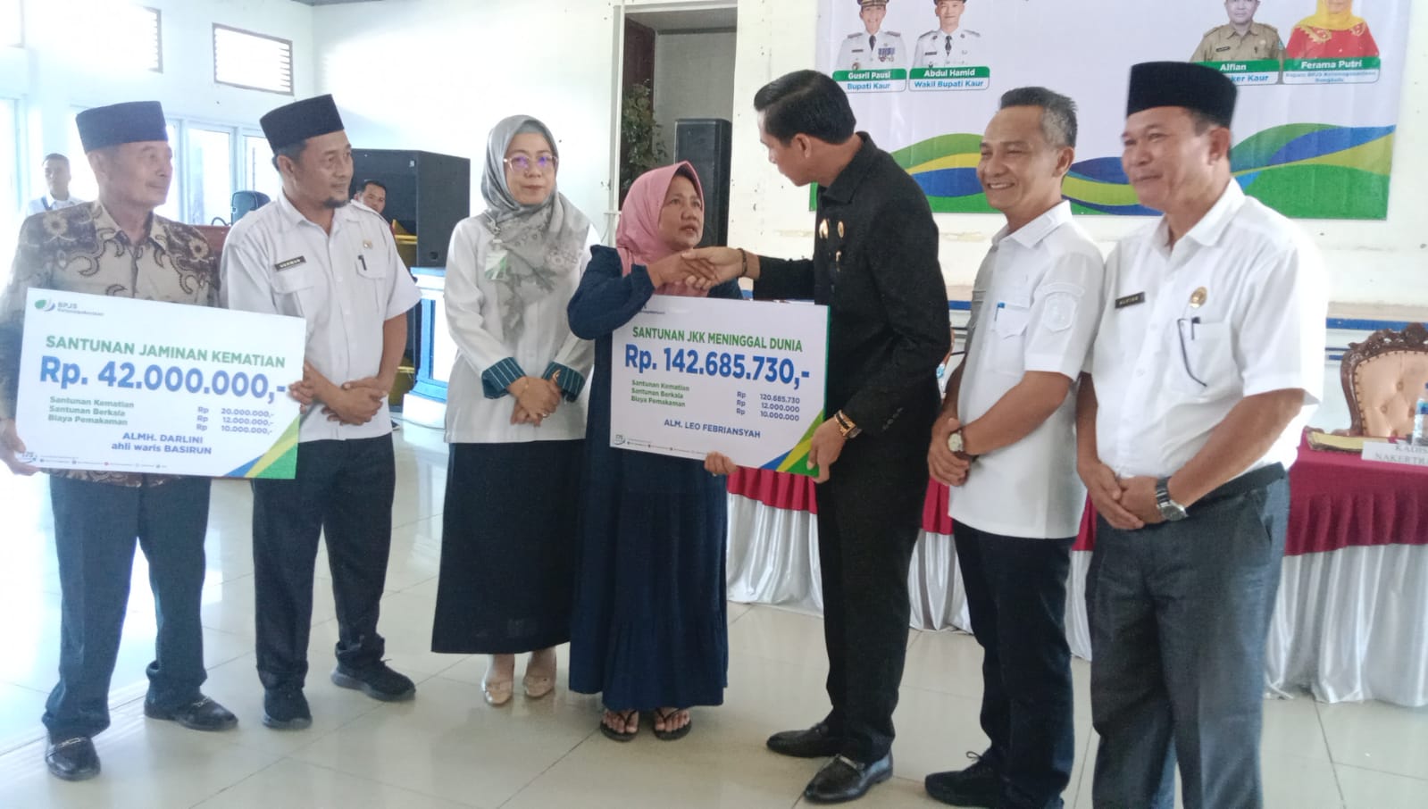 Bupati Kaur Gusril Pausi Laksanakan Sejumlah Agenda Sosial dan Kemasyarakatan, Tegaskan Kepemimpinan Humanis