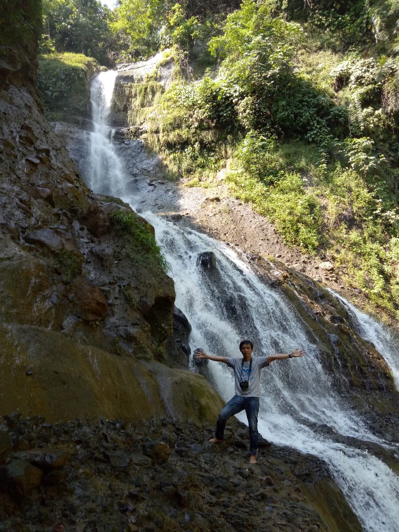 Selain Wisata Pantai, Kaur Bengkulu Punya Air Terjun Iconic, Indah dan Mempesona