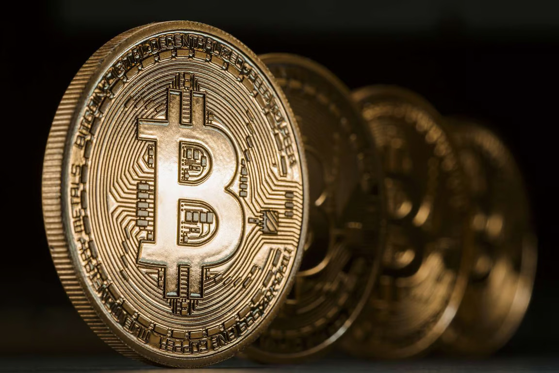 Bitcoin Melonjak ke $98.000 di Tengah Momentum Bullish