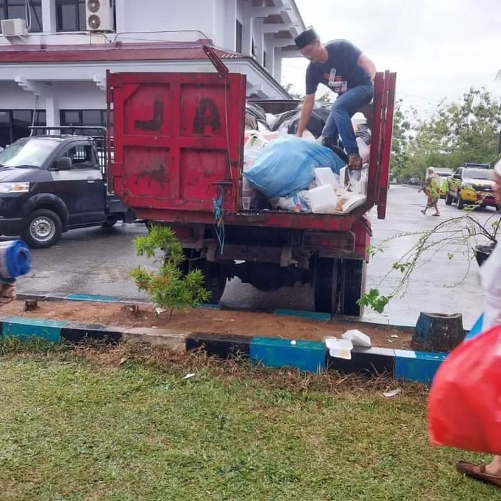 Buang Sampah Sembarangan, Penjara dan Denda Rp 5 Juta