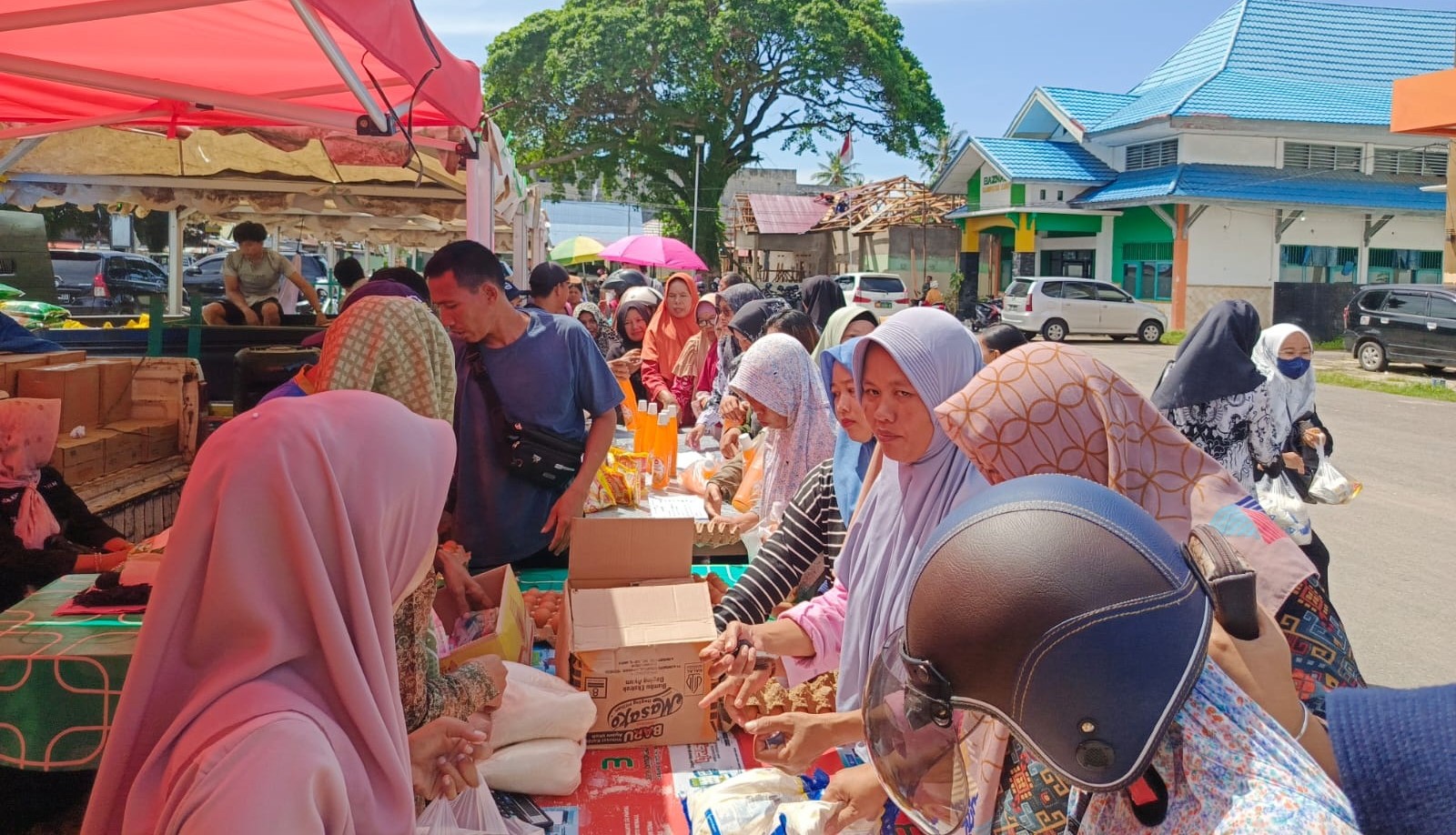 Suka Lapar Mata Saat Beli Takjil? Ini Tips Agar Pengeluaran Tak Membengkak