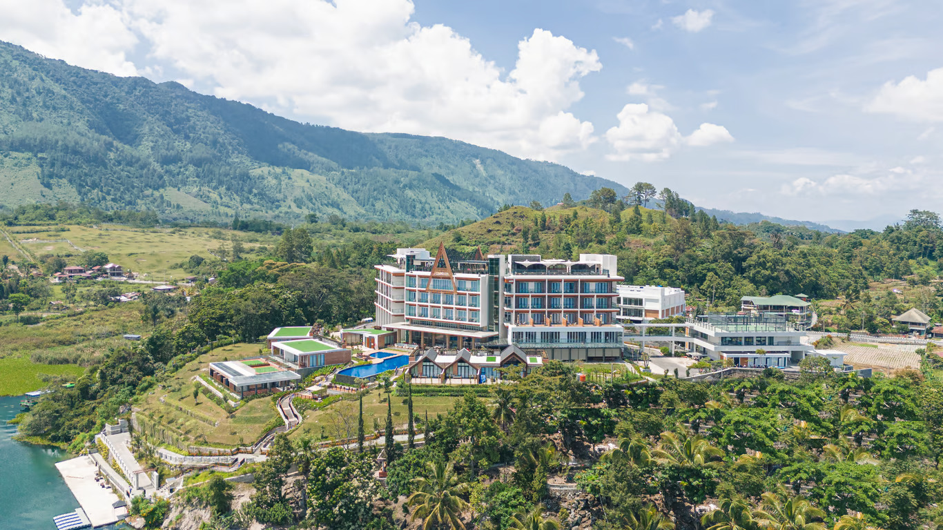 Marianna Resort Tuktuk Samosir, Permata di Tepi Danau Toba