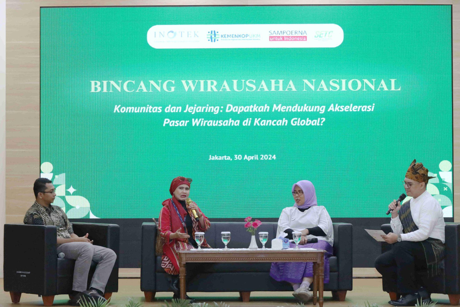 Sampoerna Fasilitasi Dialog Nasional Wirausaha untuk Dorong Kemajuan UMKM di Indonesia