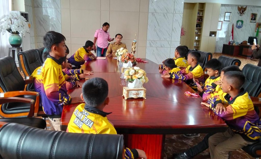 Bupati Kaur Lepas SSB Selika Raya ke Ajang MILO National Championship 2026 U-9